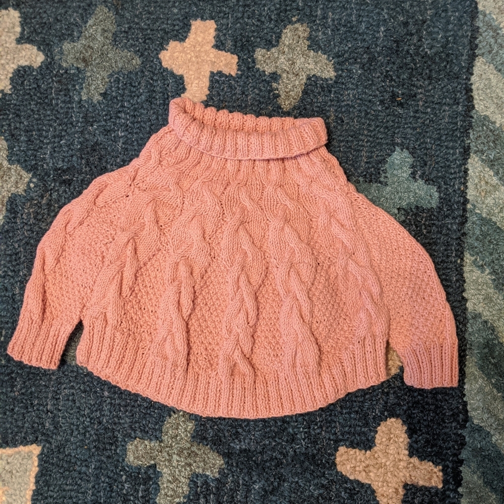 Kate Quinn With Love from Africa Sweater NWT